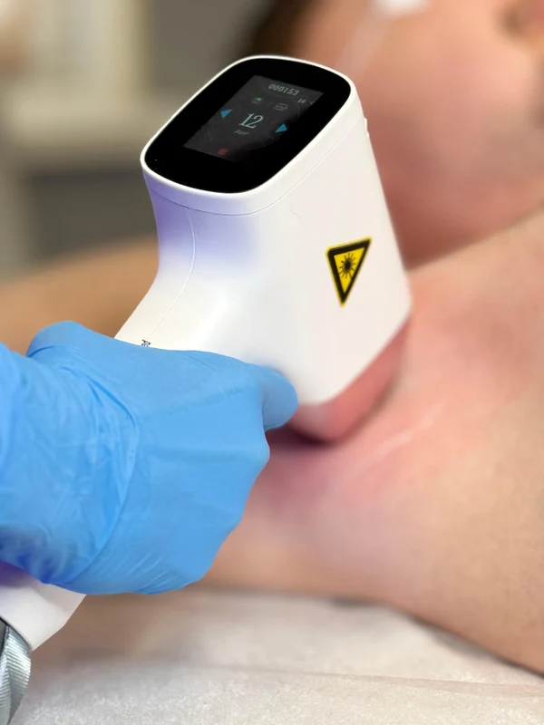 Достигните идеальной гладкости: два пути к эстетике тела